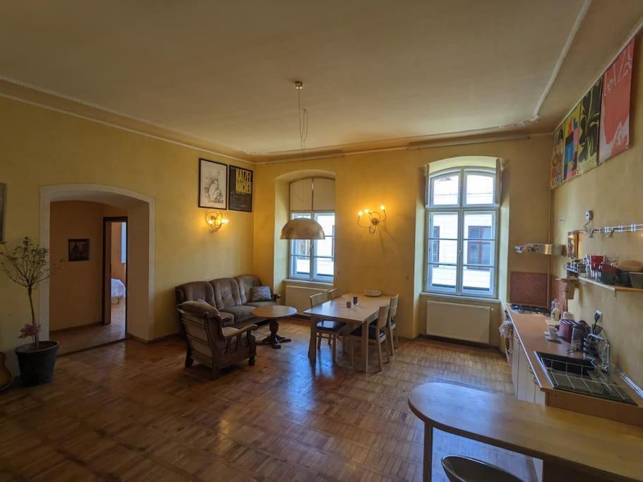 Boheme Central Apartment Timişoara Exterior foto